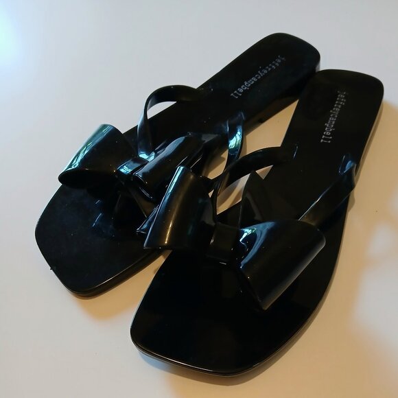 Jeffrey Campbell Shoes - Jeffrey Campbell Black Flip Flop Bow Sandals GUC Size 10